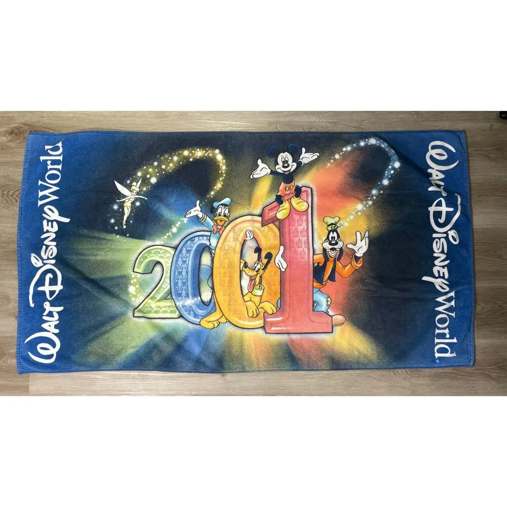 Vintage Walt Disney World 2001 Beach Towel Mickey Donald‎ Goofy Pluto